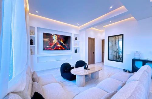 Tassoultante Villa | villa Emna Design Contemporain & piscine chauffée