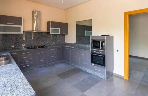 Zaouia Sidi Abdallah Ben Sassi House | Villa Hana B