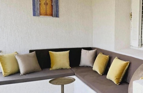 Bougriba Villa | Villa jasmine piscine sans vis à vis, BERKANE