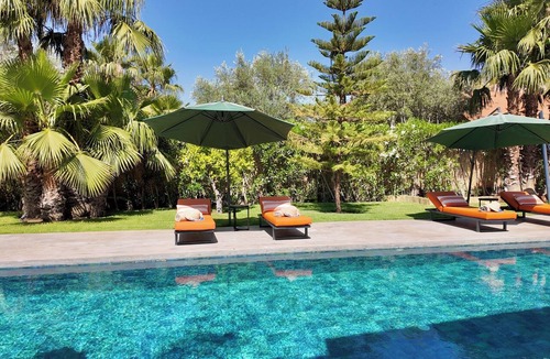 Tassoultante House | Villa Loulou, heated pool and breakfast included