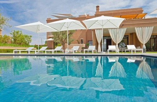 Tameslouht Villa | Villa Lumiere by J&J
