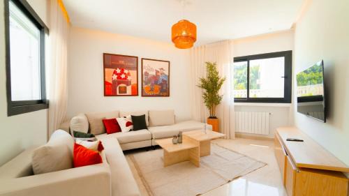 La Marsa Villa | Villa Malaga Luxury for 10 in Central Marsa