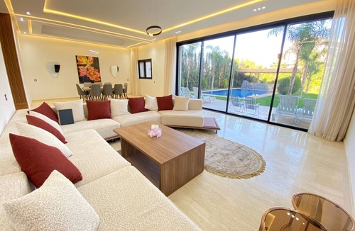 Agdal Villa | Villa Prestige Piscine - Argan Golf gym