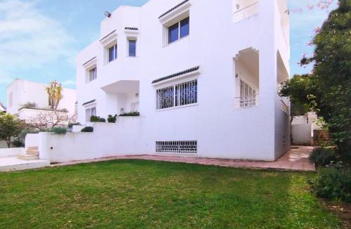 Sidi Daoud Villa | Villa Souad - havre de paix et charme tunisien aux portes de Tunis
