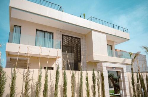 El Makina Villa | Villa Tolède by TheCasaEdition