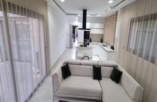 Aghir House | Villa Yahya