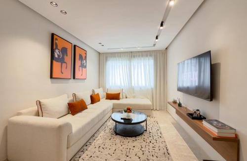 Oulad Khallouf Apartment | VIVASTAY Casablanca - Panoramic Luxury Studio Cheikh Khalifa Hospital near CFC