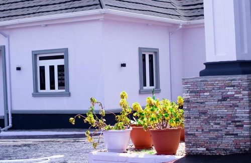 Jos Apartment | WAF GUEST HOUSE
