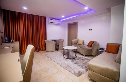 Warri Hotel | WELLINGTON HOTEL LIMITED