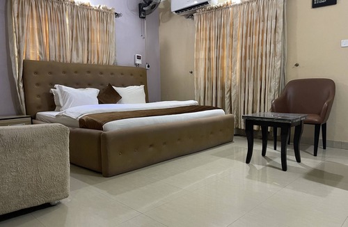 Ede Hotel | Western Sun International Hotel & Events Centre