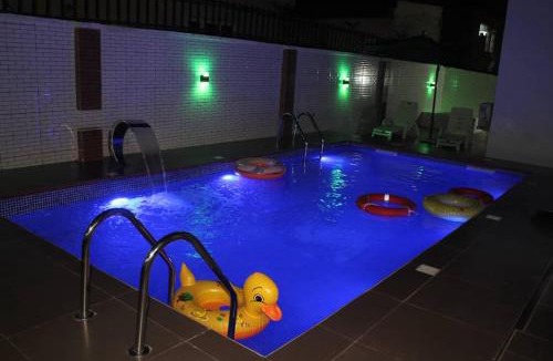 Ikeja Hotel | White Gold Hotel