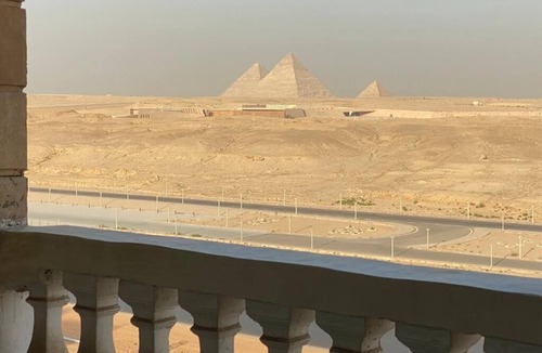 Pyramids Gardens Apartment | Your Pyramids View Apartment