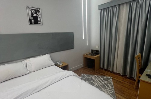 Gezira Hotel | Zamalek House Hotel Economy Small Single