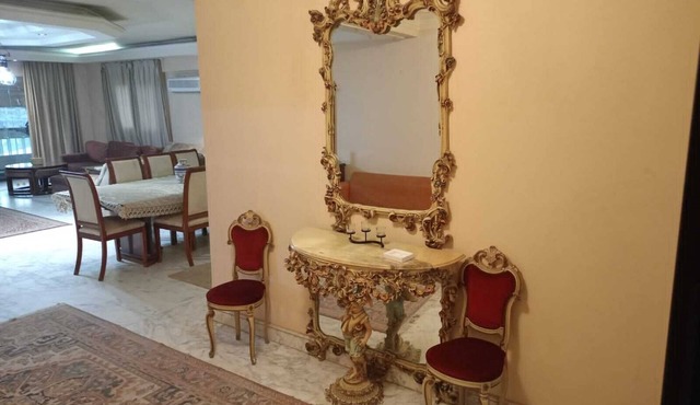 شقة فندقية ثلاث غرف المهندسين فيو نادي الصيد ارقي اماكن المهندسين