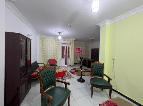 شقه حديثه في وسط المنصوره بالقرب من الجامعه ١٧٥ متر in Mansoura