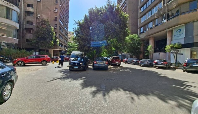 2-bedroom apartment in lovely Giza with AC for relaxing stays