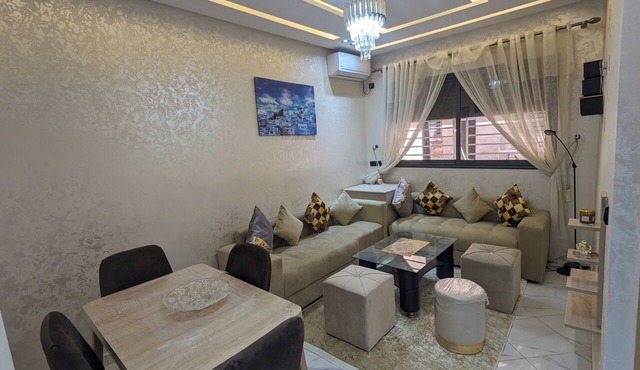 2-bedroom apartment in tranquil Meknès with cool AC comfort
