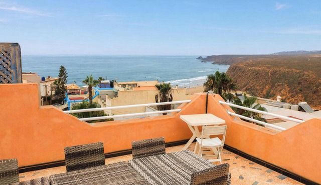 3 Bed, Seaview Apartment, Roof Terrace in Mirleft
