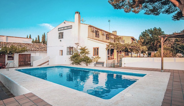 4 bedroom accommodation in Venta del Moro in Venta del Moro