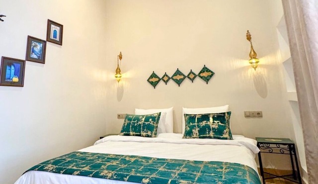Adorable 1-bedroom hotel suite with AC in fes