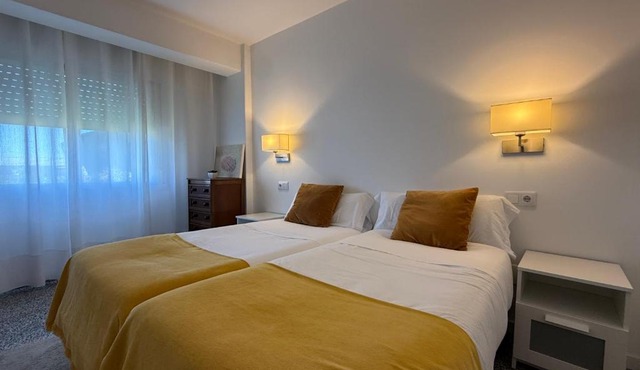 Apartamento Padron Centro P8 by URent in Padrón