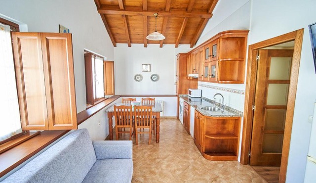 APARTAMENTOS JESUS in Querúas