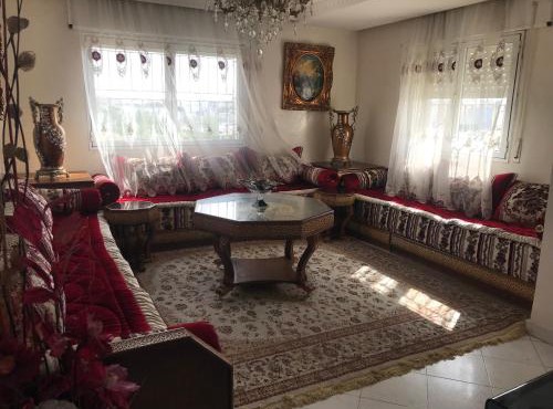 Appartement Familial en deux façades en face Hotel Ahlen & SuperMarché Marjane in Tangier