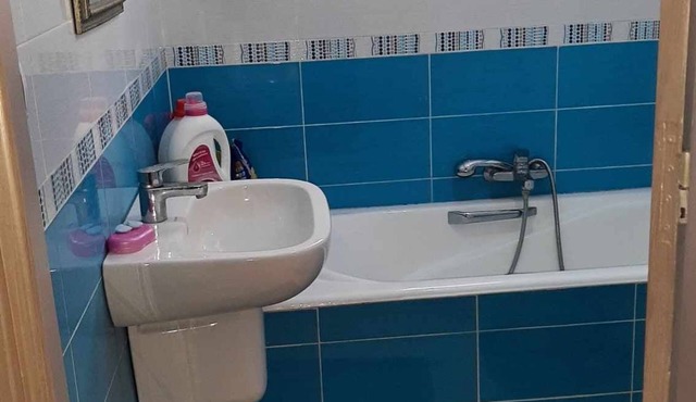 Appt au 2eme Étage D'une Villa