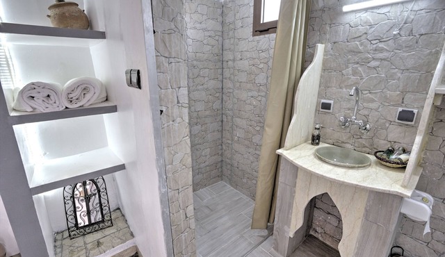 Auberge Miguirne chez Ali