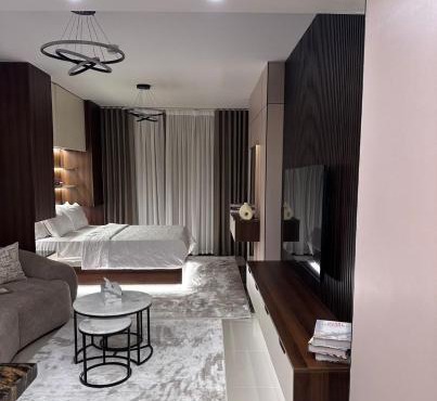 AUC View, Super Luxury 1BR By Guave stay