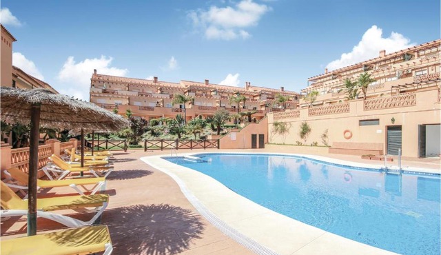 Beautiful Apartment In Mijas Costa With 2 Bedrooms, Outdoor Swimming Pool And Swimming Pool in Mijas Costa