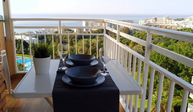 Benalmadena, perfect families (5 adults), WIFI, good weather, tranquility, leisure in Benalmádena