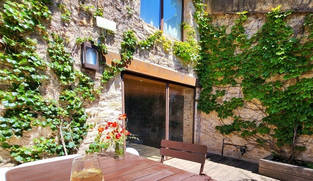 Can Orient in Peratallada