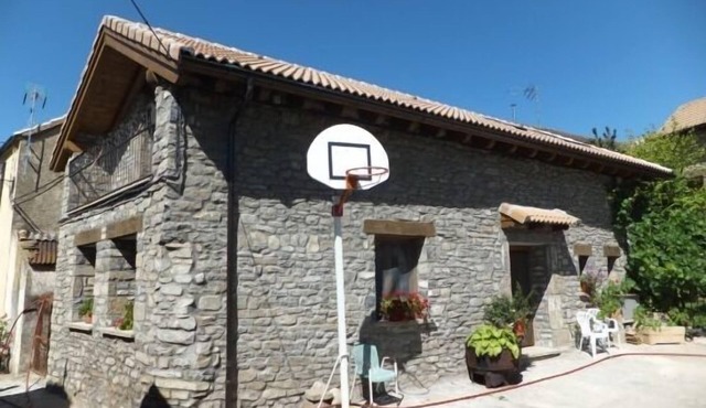 Casa Aurea for 6 people in Jaca