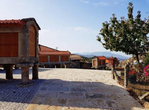 CASA DO SANTO in Lobios