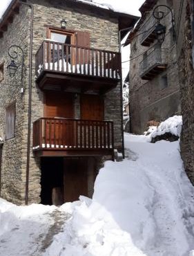 Casa Garrabet in Durro