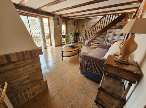 Casa Juan in Cretas