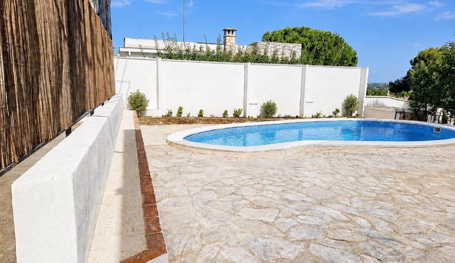 Chalet rústico con piscina y barbacoa, Valencia in Torrent