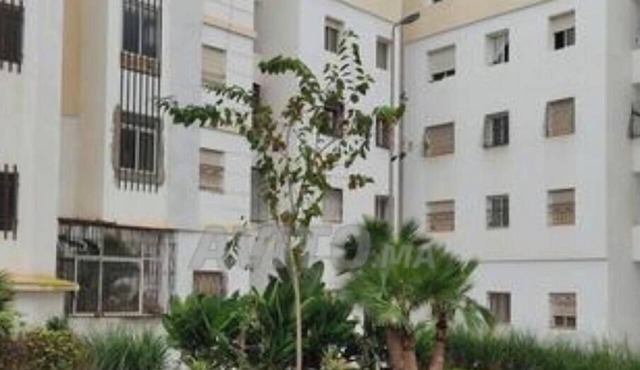 Charming 2-Bedroom Apartment with Moroccan Salon near Aquain Tamaris, Casablanca