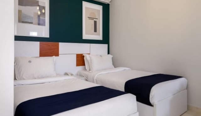 Charming Twin Superior Studio with Garden Views and Free Breakfast