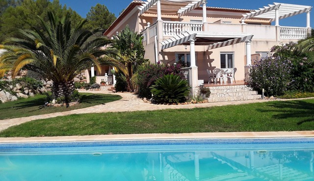 Comfort apartment with terrace by the pool in LLIBER - Alacant