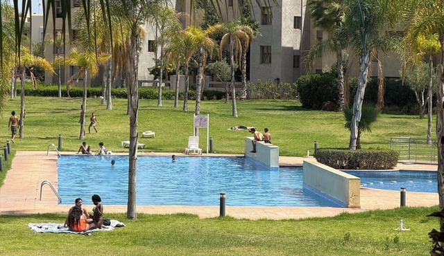 Cosy apartment for 4 people in secure residence with swimming pool