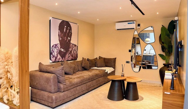 Cozy 1BR Apartment in Surulere 24/7 Power & Fast Wi-Fi in Lagos