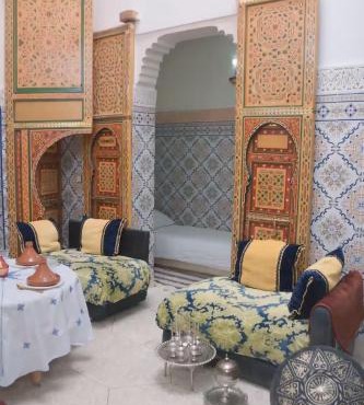 Cozy single Room & Private Bath - Dar Lala Zahra in Fez