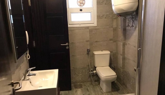 Don't miss this spacious and unique accommodation.