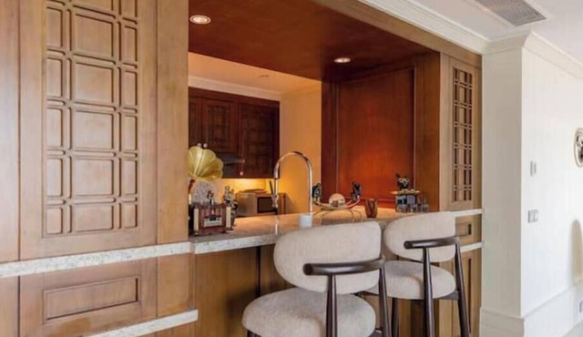 DHB STAYS - St. Regis, 1BR Partial Nile View Apt