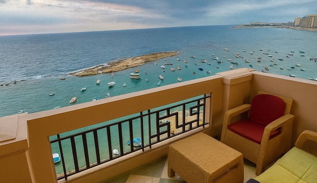 Downtown Entire Sea view 3 bedroom apartment