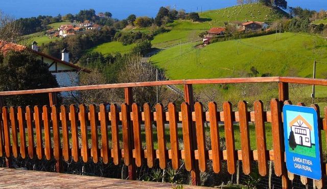 Holiday house Itziar for 5 - 8 persons with 3 bedrooms - Row house in Itziar