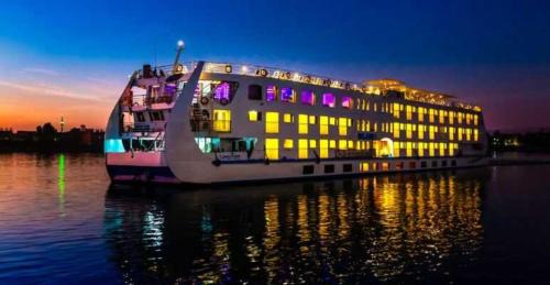 Horus Eye Nile Cruse