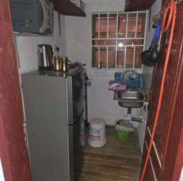 J&J Guest Apartment